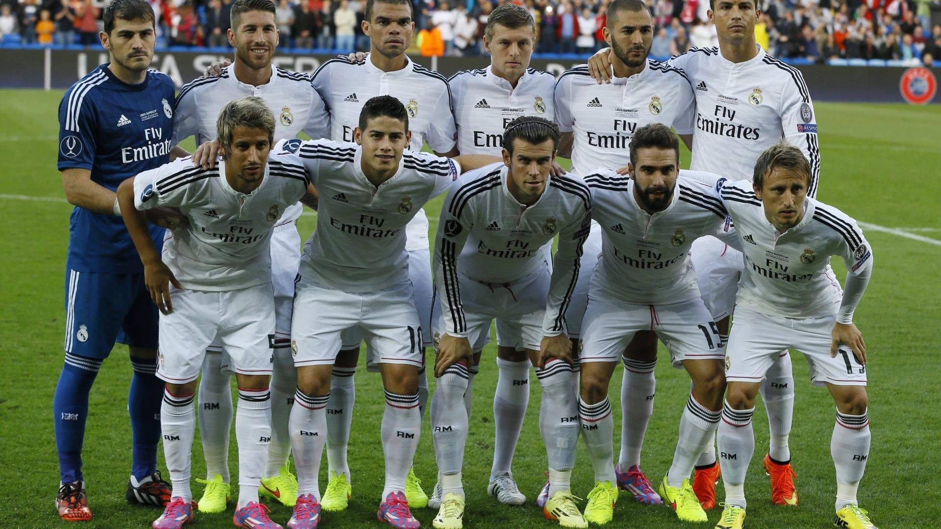 本泽马爆发撕裂防线,西班牙火力全开压制罗马军团