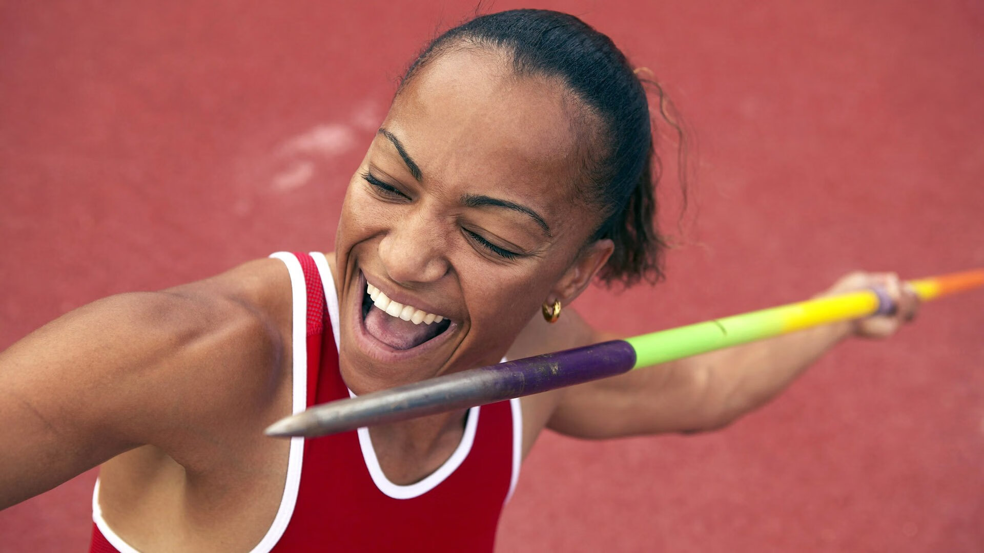 湖人强压活塞，塔图姆成为关键先生，当宿敌的阴影笼罩胜利